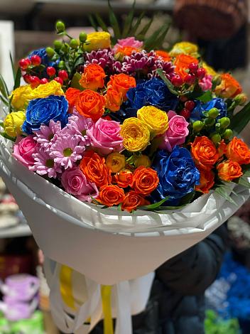 Букет цветов из: Розы и Хризантемы в Нижнем Куранахе